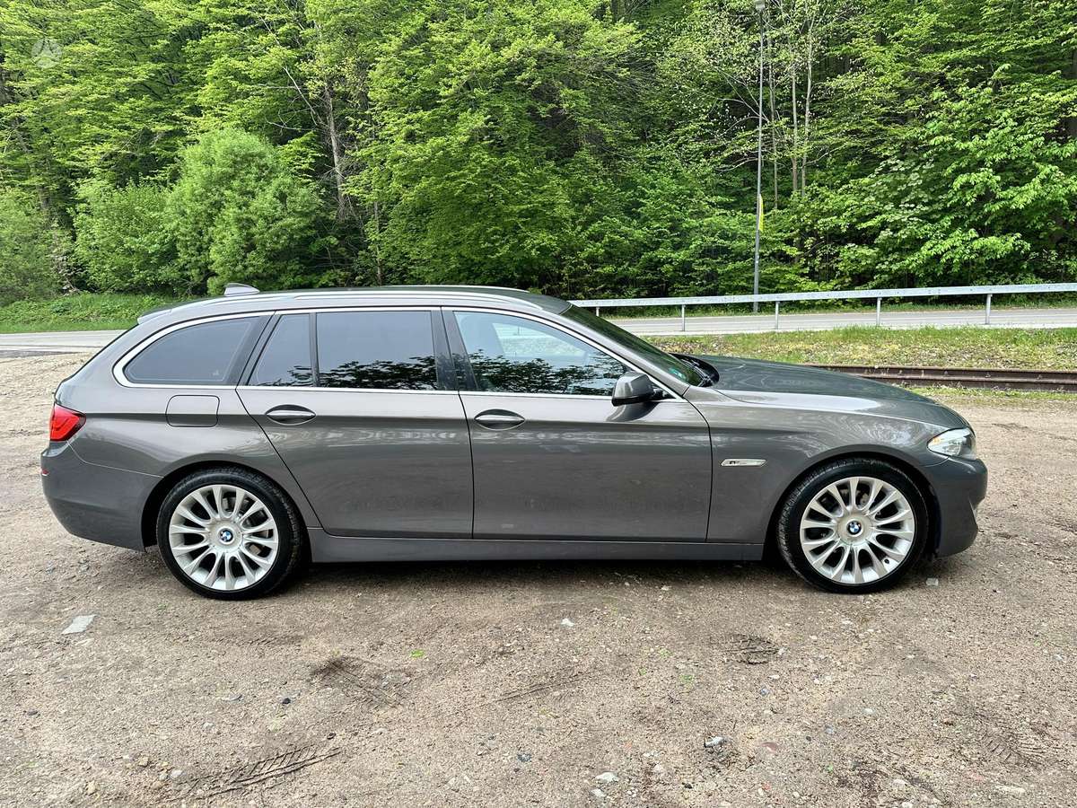 BMW 520, 2.0 l., Универсал