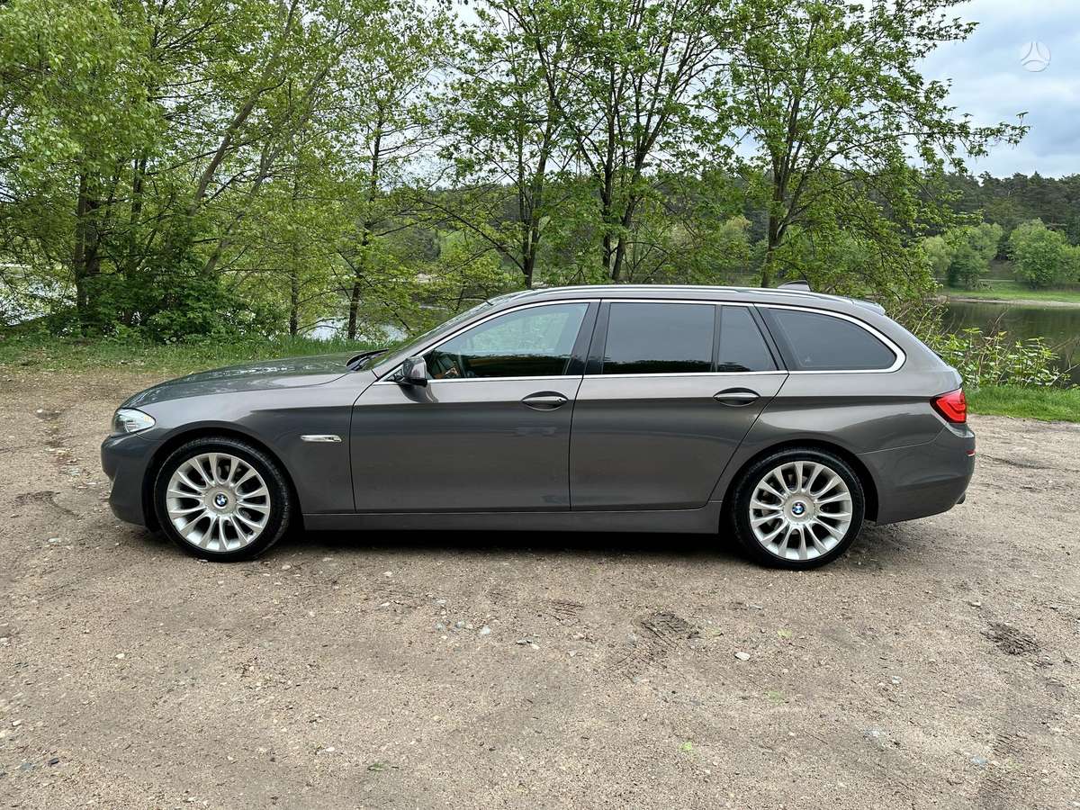BMW 520, 2.0 l., wagon