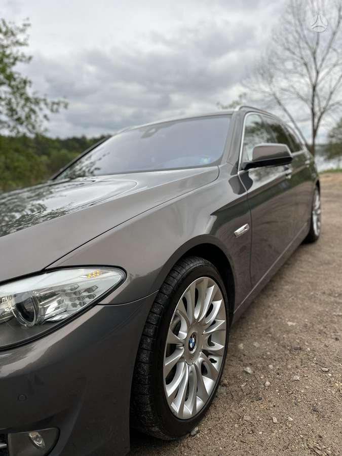 BMW 520, 2.0 l., wagon