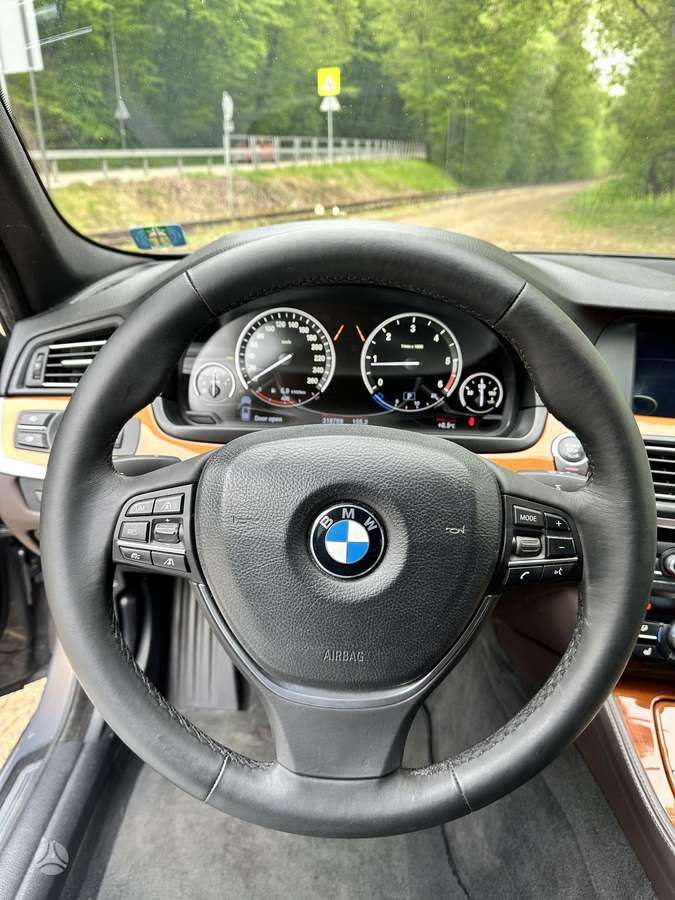 BMW 520, 2.0 l., wagon