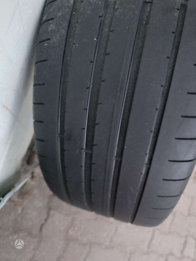 Volvo XC90, center caps, R21