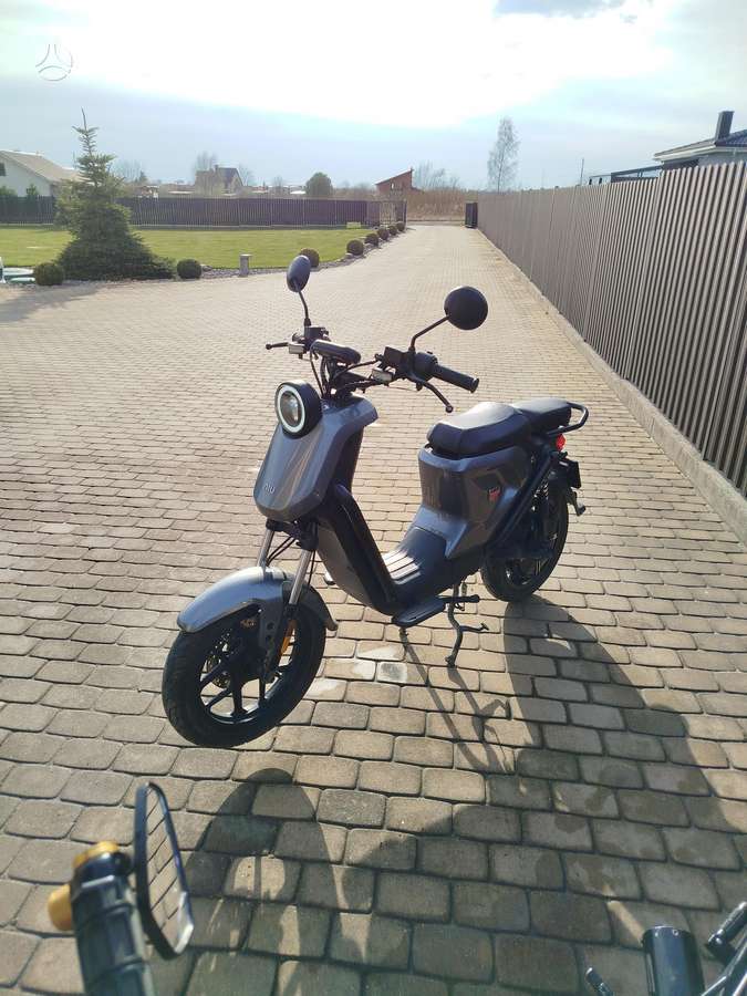 NIU UQi GT, мотороллеры / мопеды
