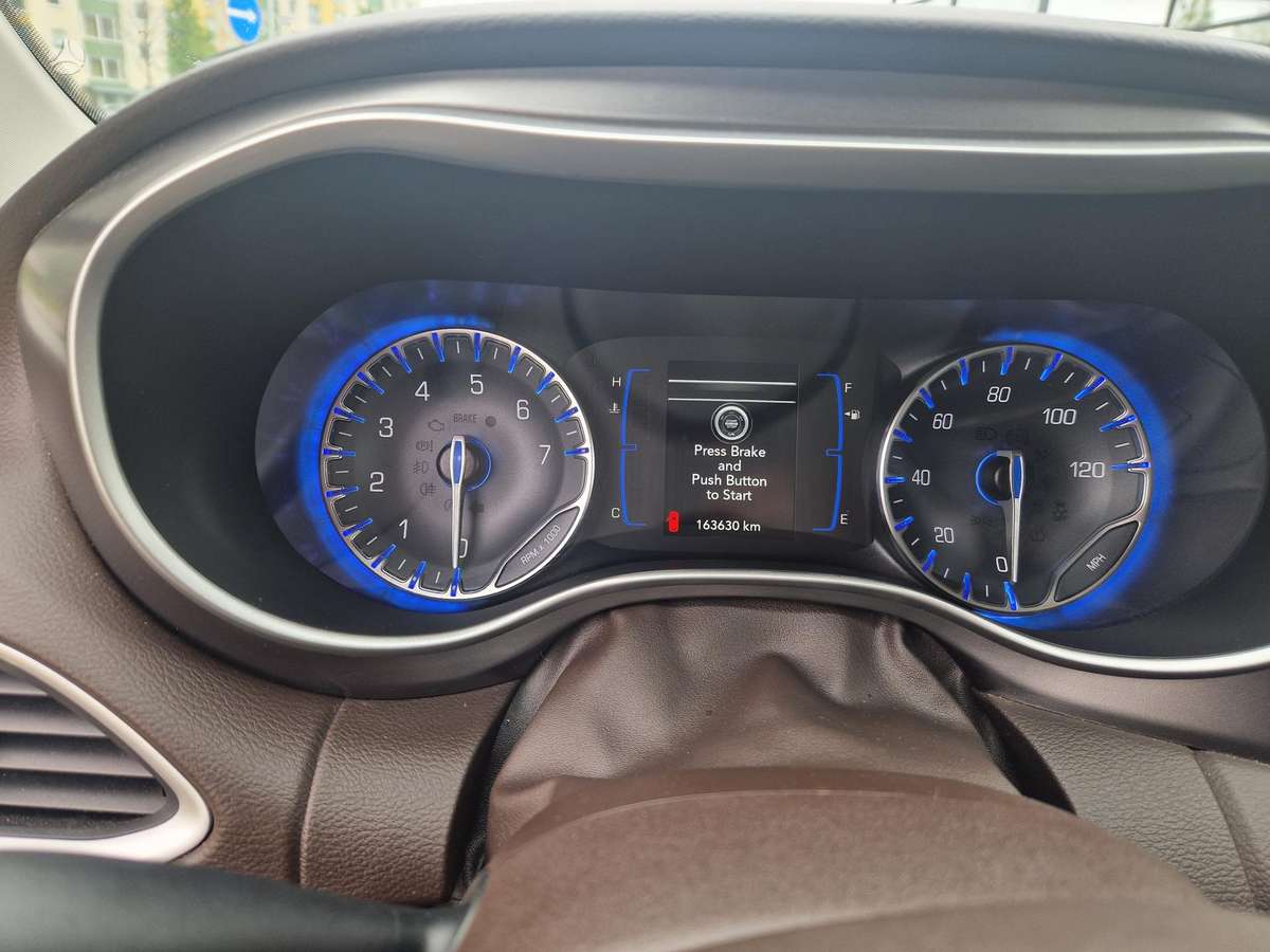 Chrysler Pacifica, 3.6 l., Минивэн