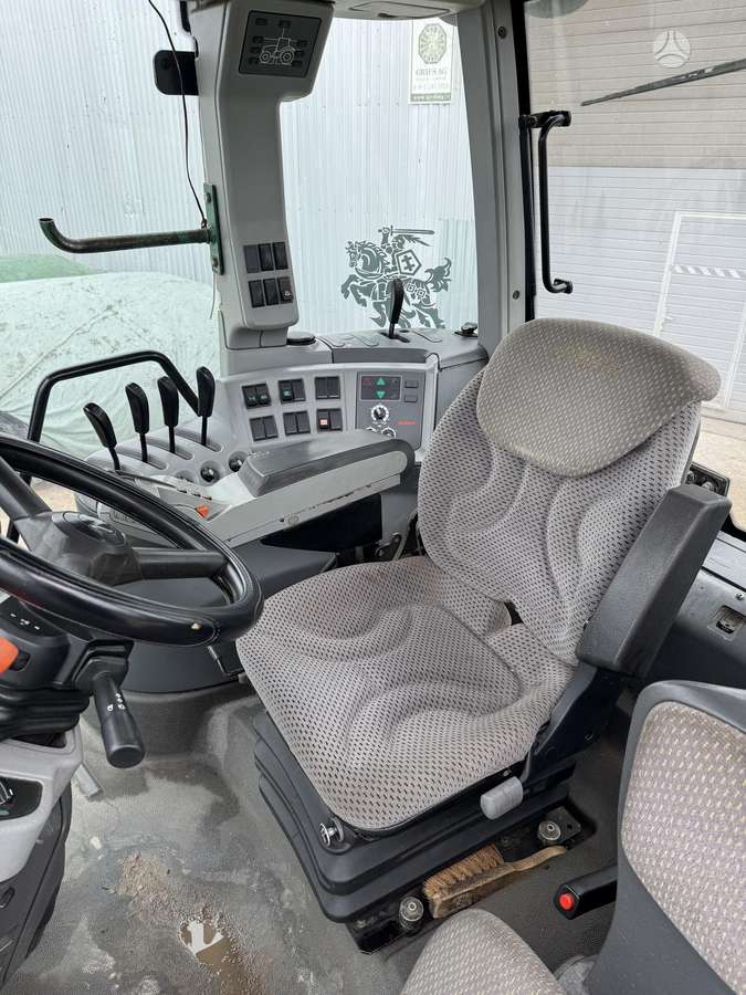 Claas Axion 840, тракторы