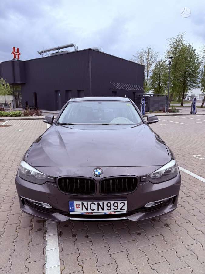 BMW 318, 2.0 l., sedanas