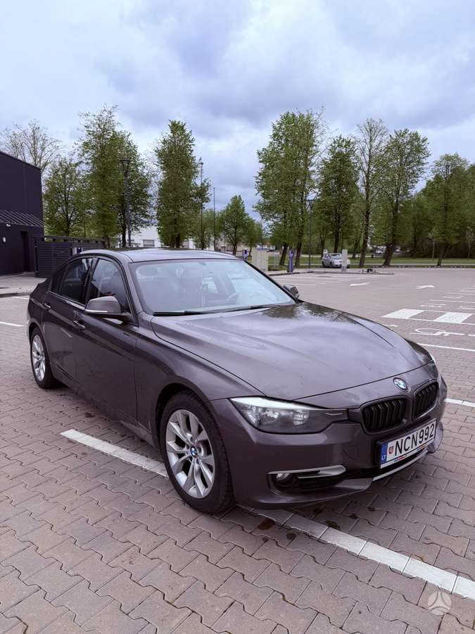 BMW 318, 2.0 l., sedanas
