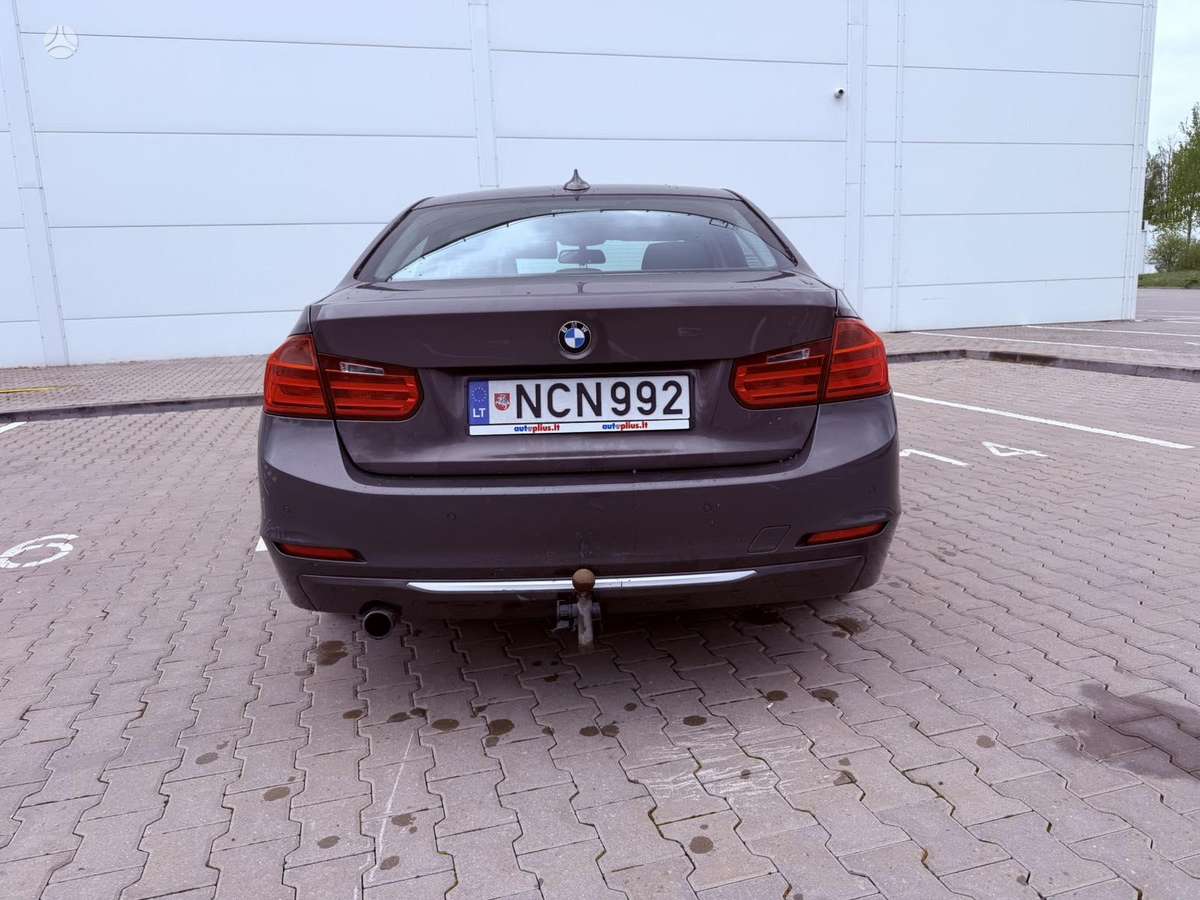 BMW 318, 2.0 l., sedanas