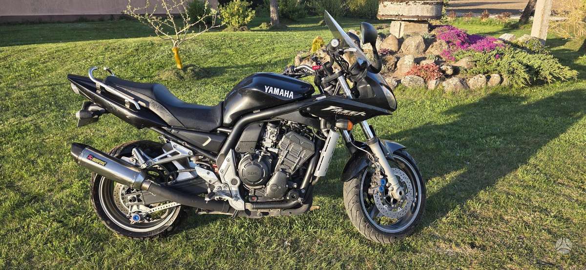 Yamaha FZ-S 1000 1000cc, touring / sport touring / туристические