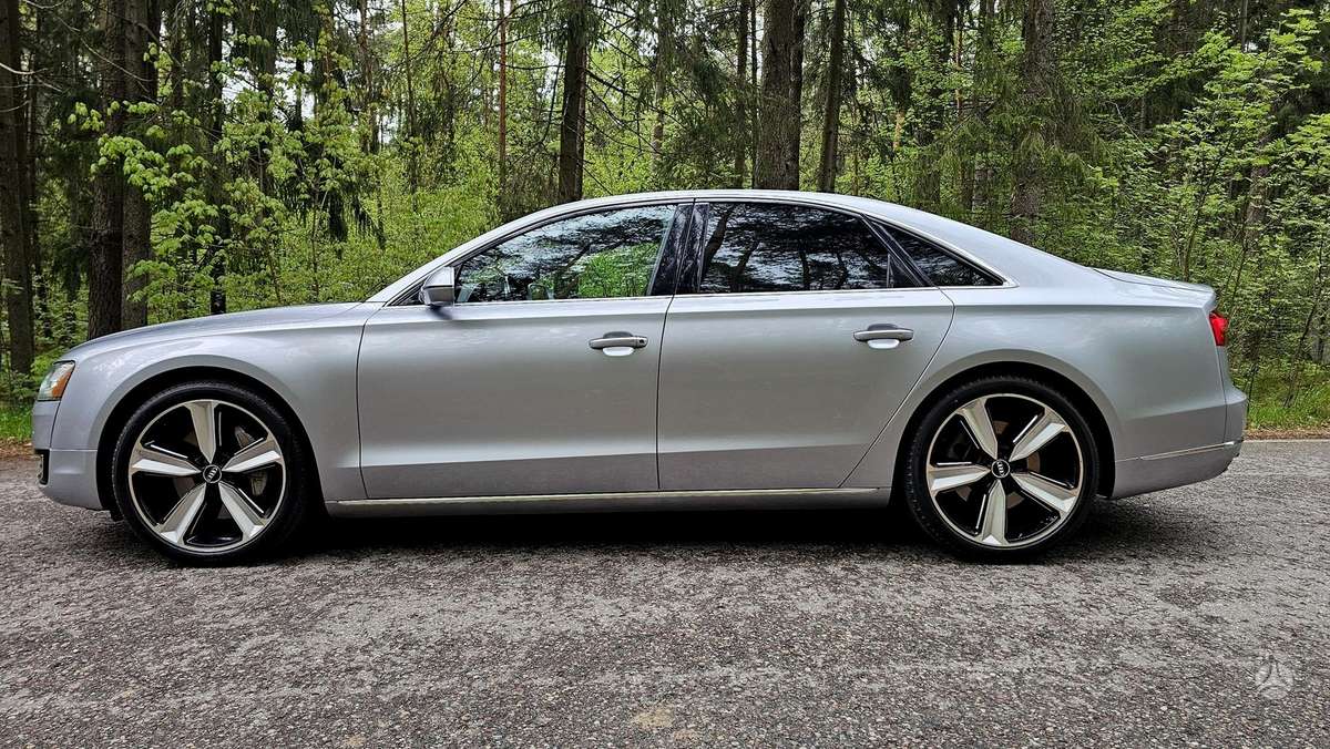 Audi A8, 4.0 l., Седан