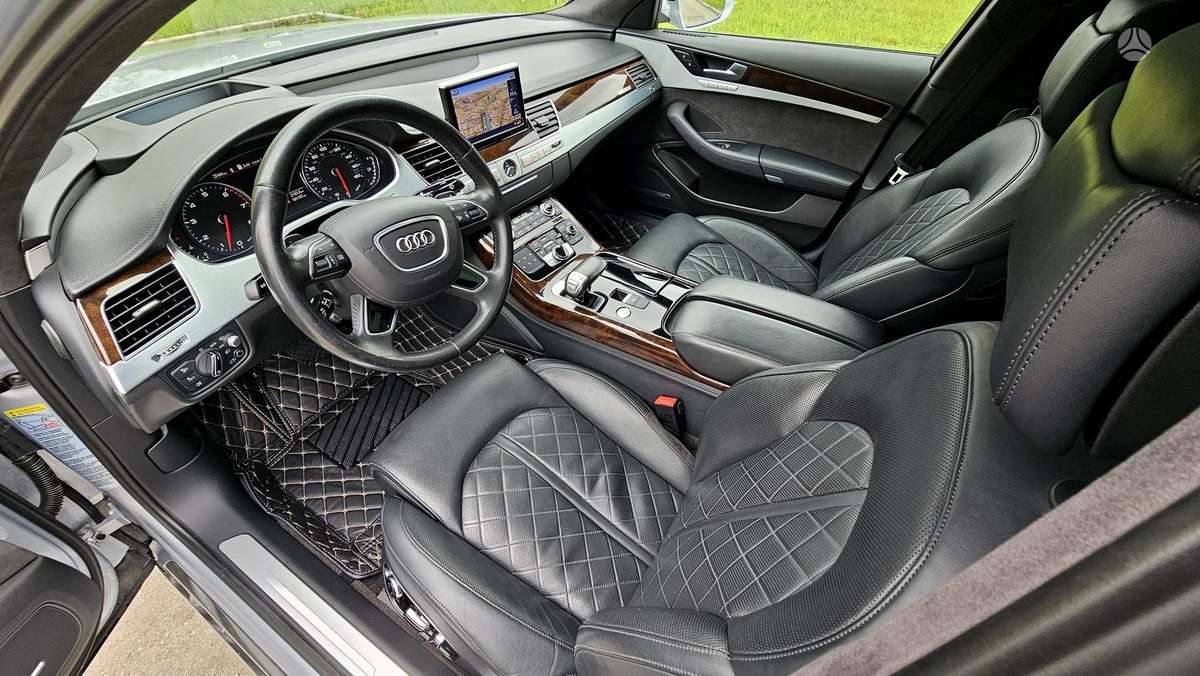 Audi A8, 4.0 l., Седан