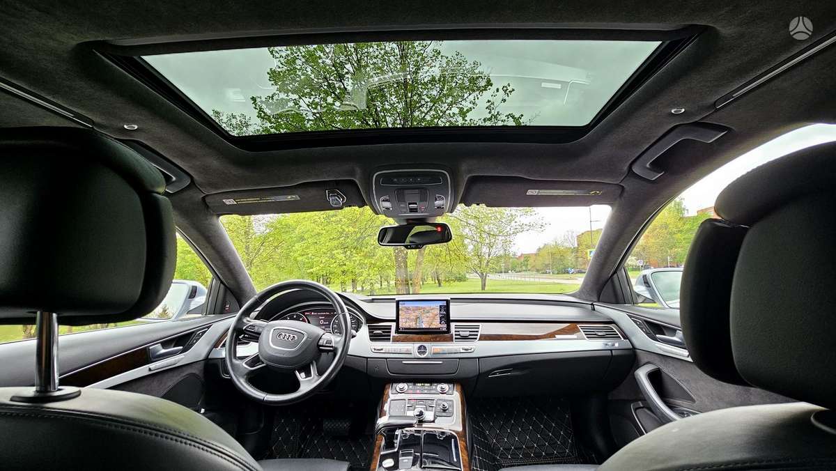 Audi A8, 4.0 l., Седан