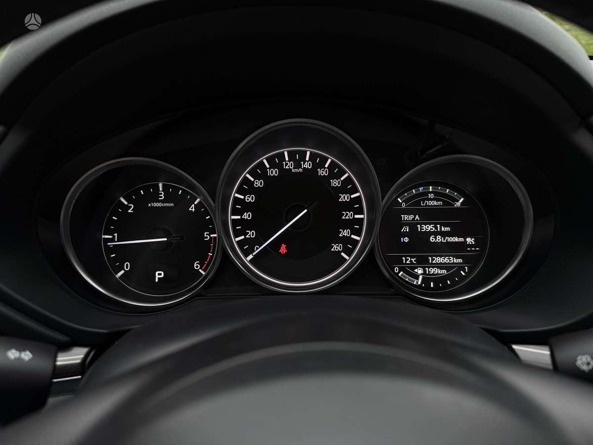 Mazda CX-5, 2.2 l., Внедорожник / Кроссовер
