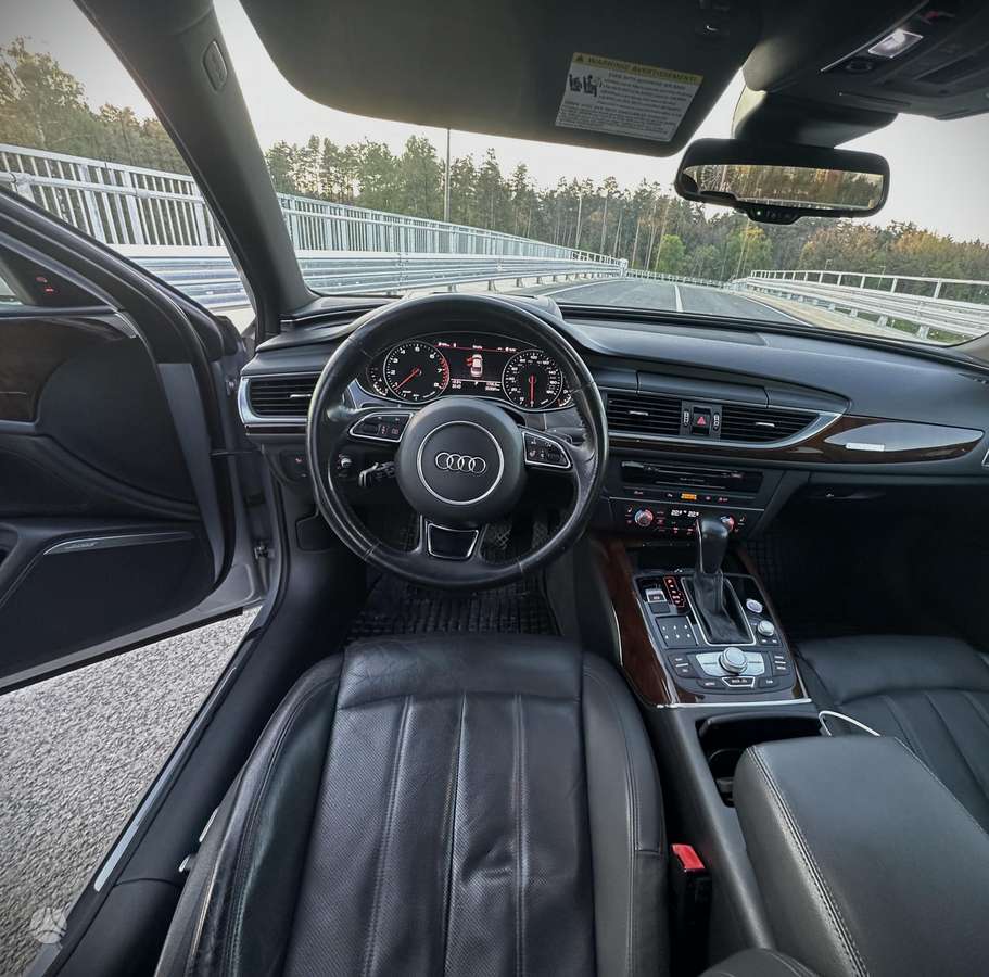 Audi A6, 3.0 l., Седан