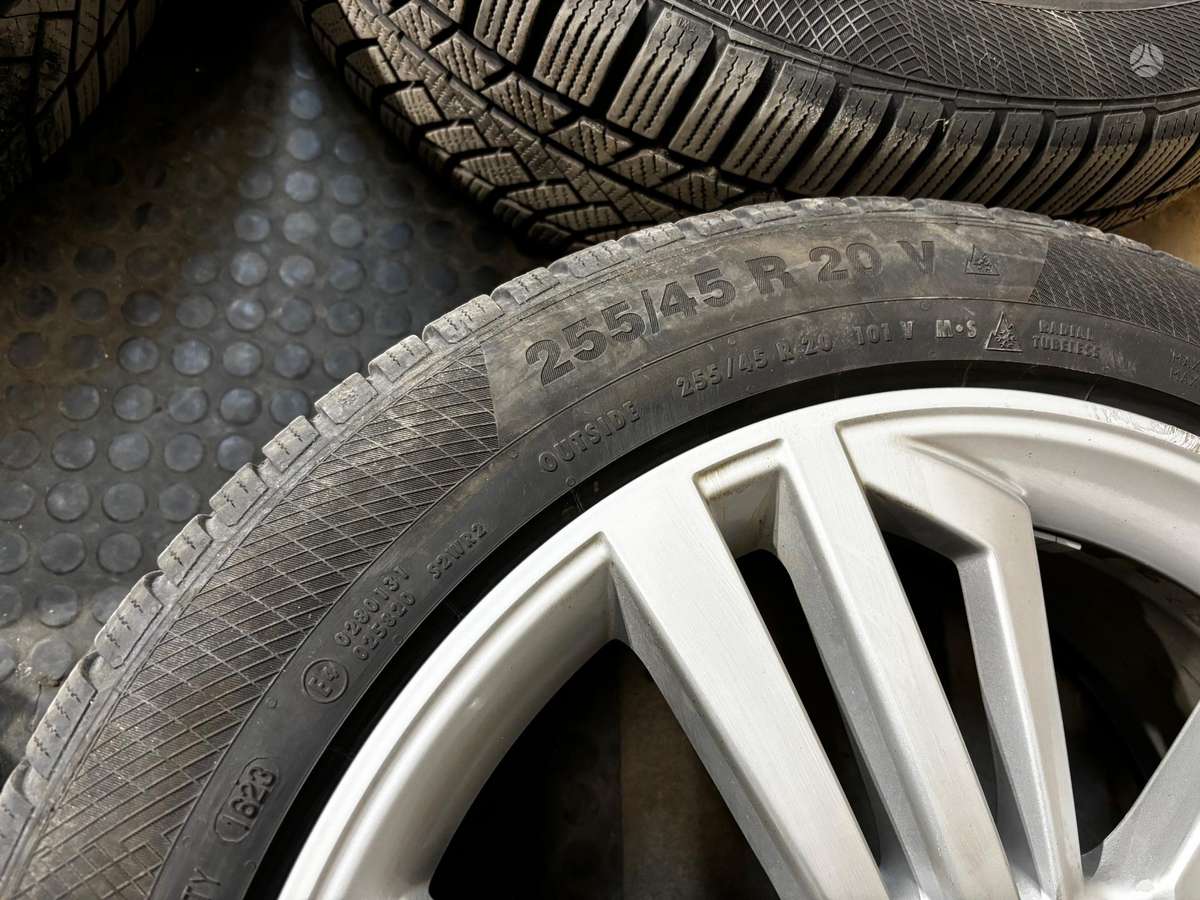 Audi, light alloy, R20