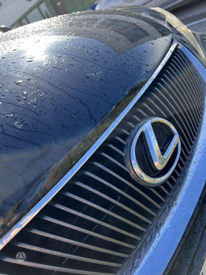 Lexus IS 220, 2.2 l., Седан