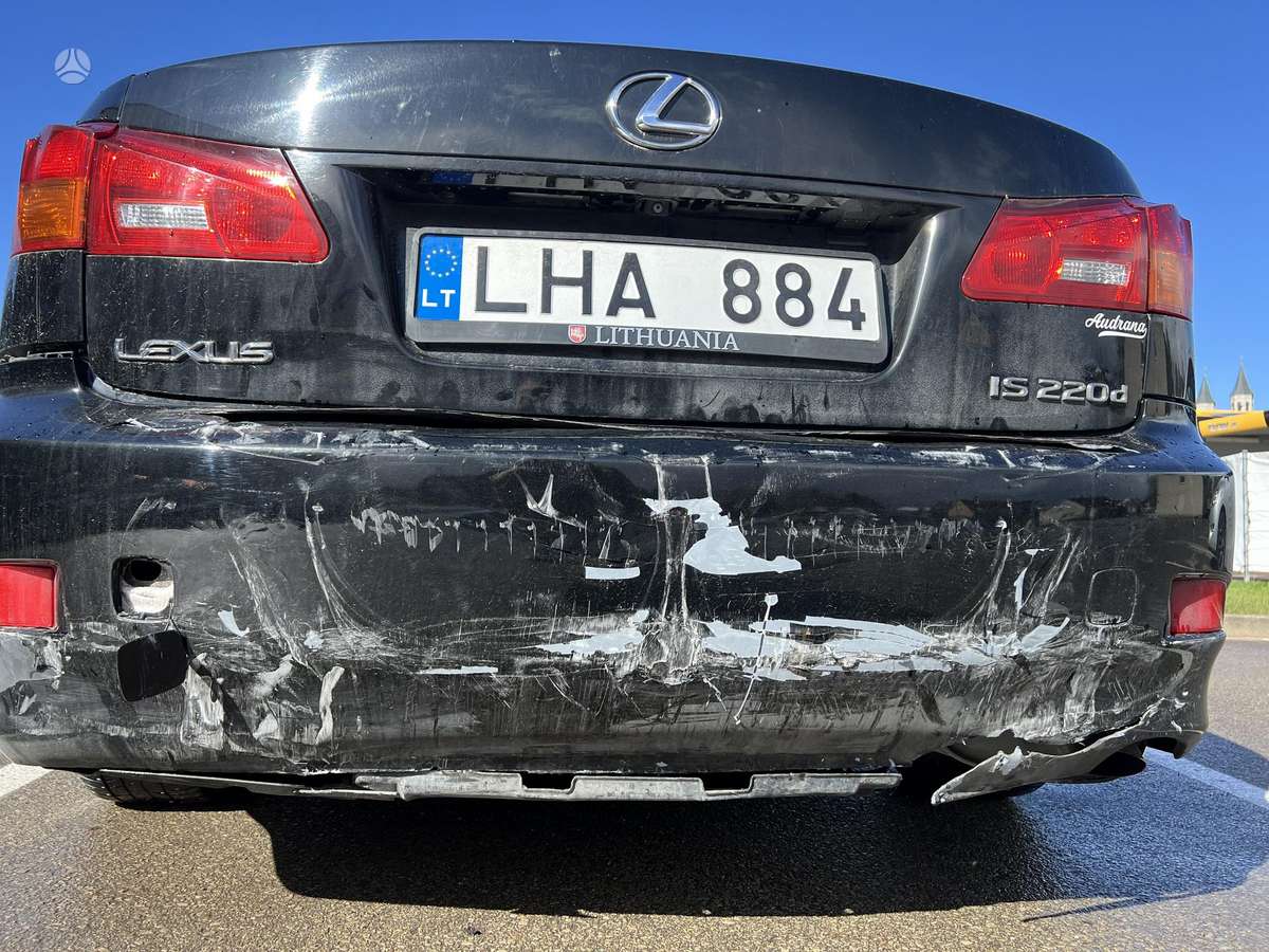Lexus IS 220, 2.2 l., Седан