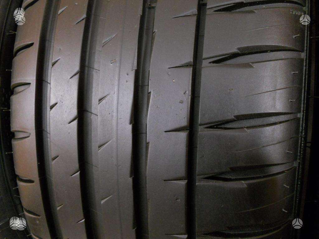 Michelin 2024m PS4 EV Silent, summer 255/40 R20