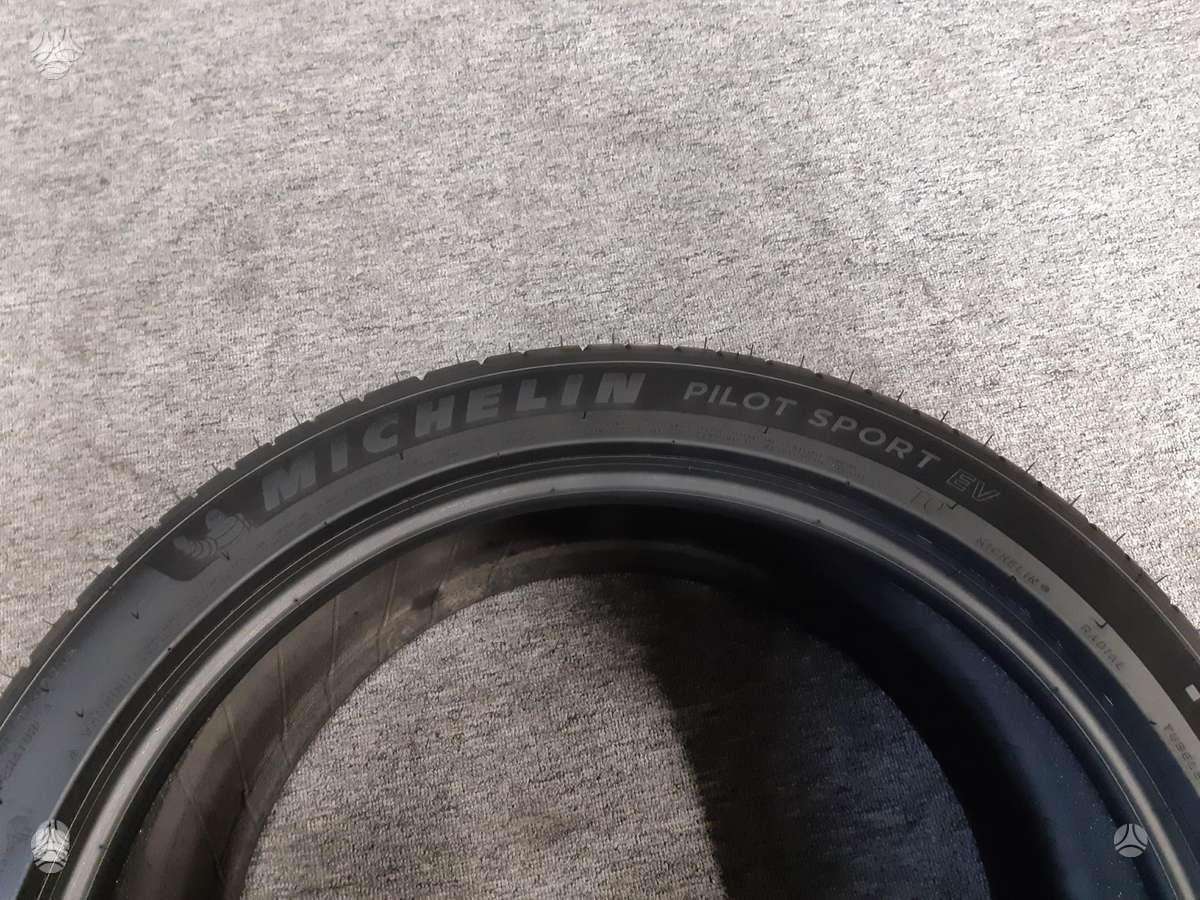 Michelin 2024m PS4 EV Silent, summer 255/40 R20