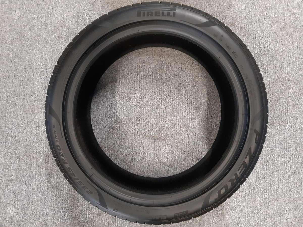 Pirelli 2025m 98% PZero LS, летние 235/45 R20