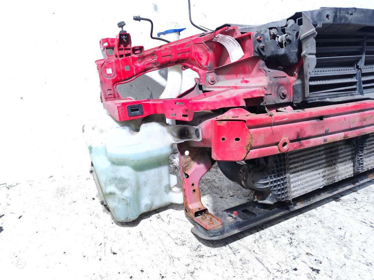 Ford Mondeo hood (front, rear)