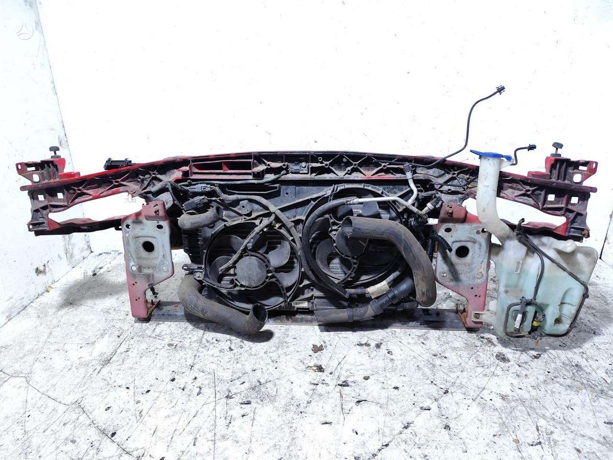 Ford Mondeo hood (front, rear)