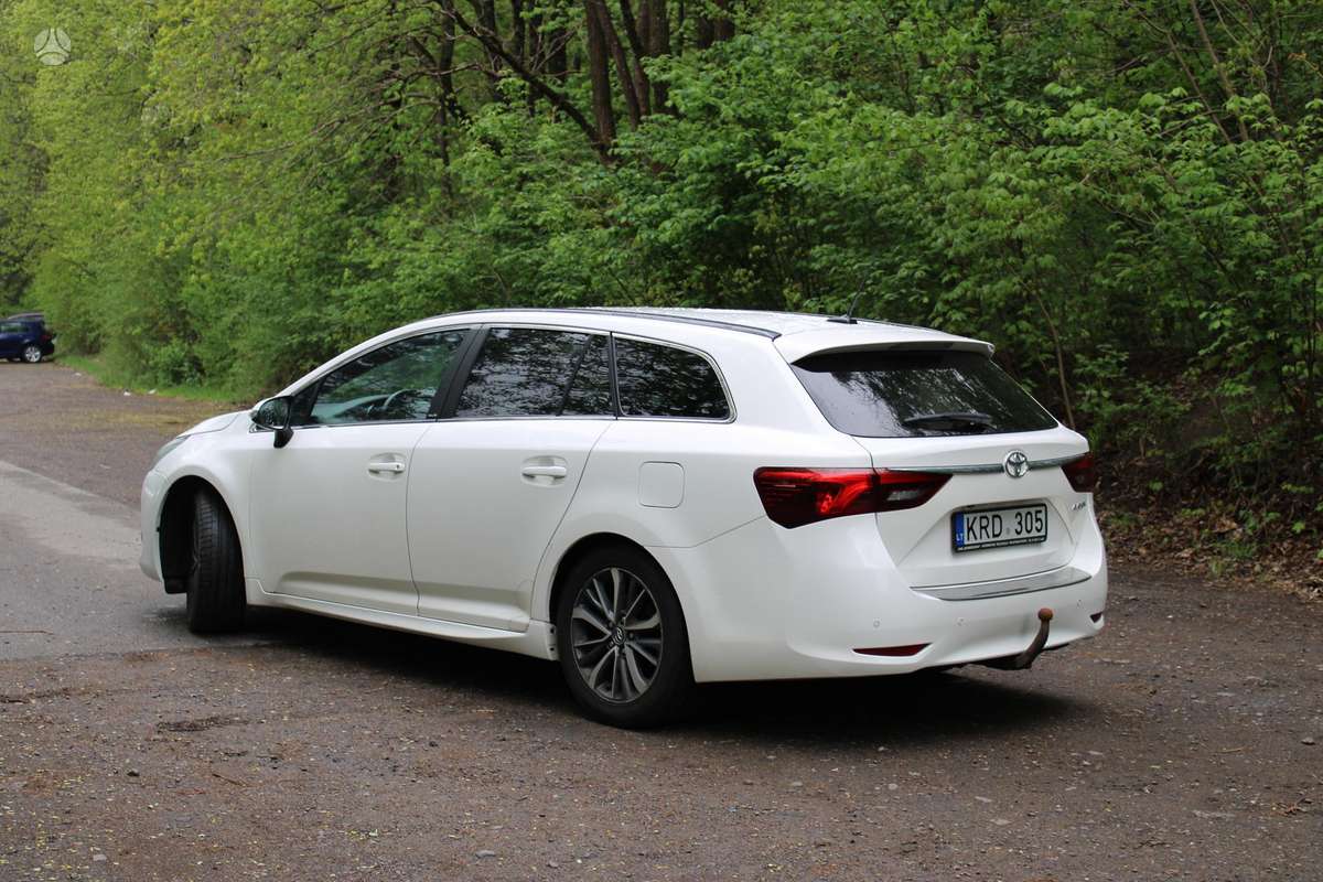 Toyota Avensis, 1.8 l., Универсал