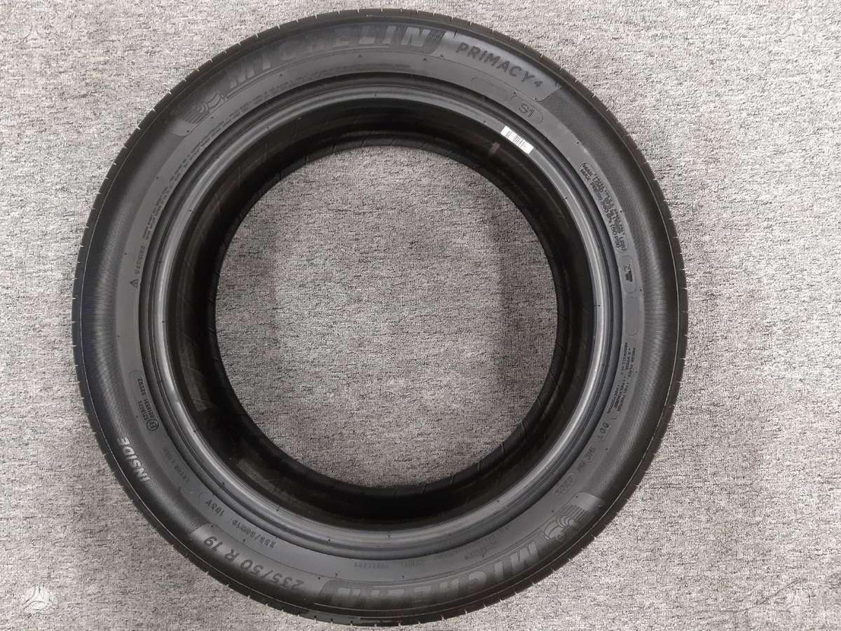 Michelin 2023m 95% Primacy4, летние 235/50 R19