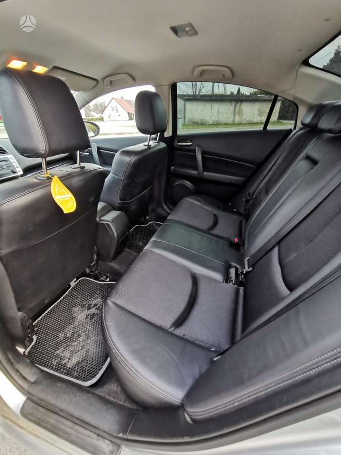 Mazda 6, 2.0 l., Седан