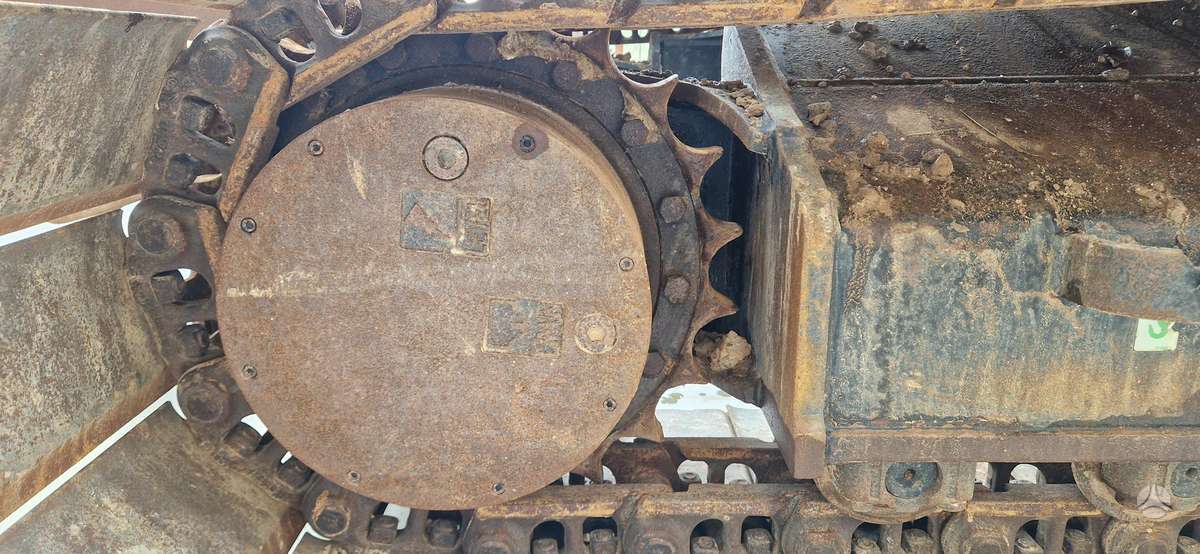 Caterpillar 320, ekskavatori