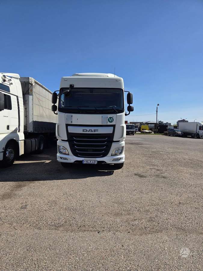 DAF XF 460 FT, double sleeper