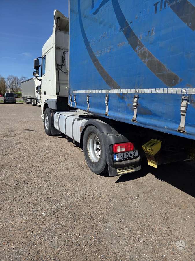 DAF XF 460 FT, double sleeper