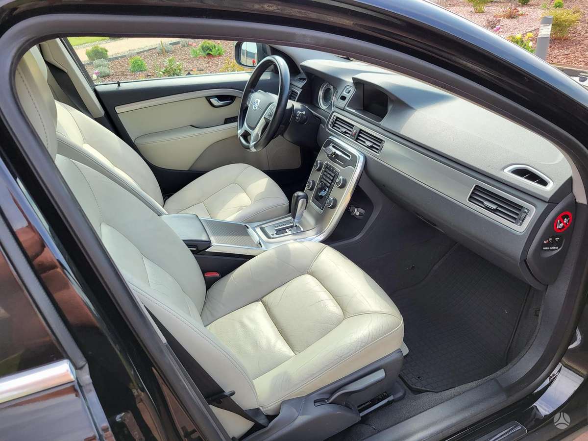 Volvo V70, 2.0 l., wagon