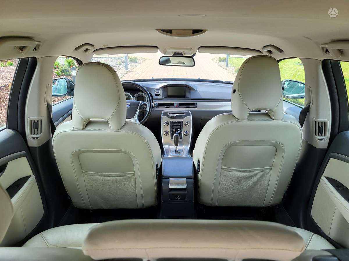 Volvo V70, 2.0 l., Универсал