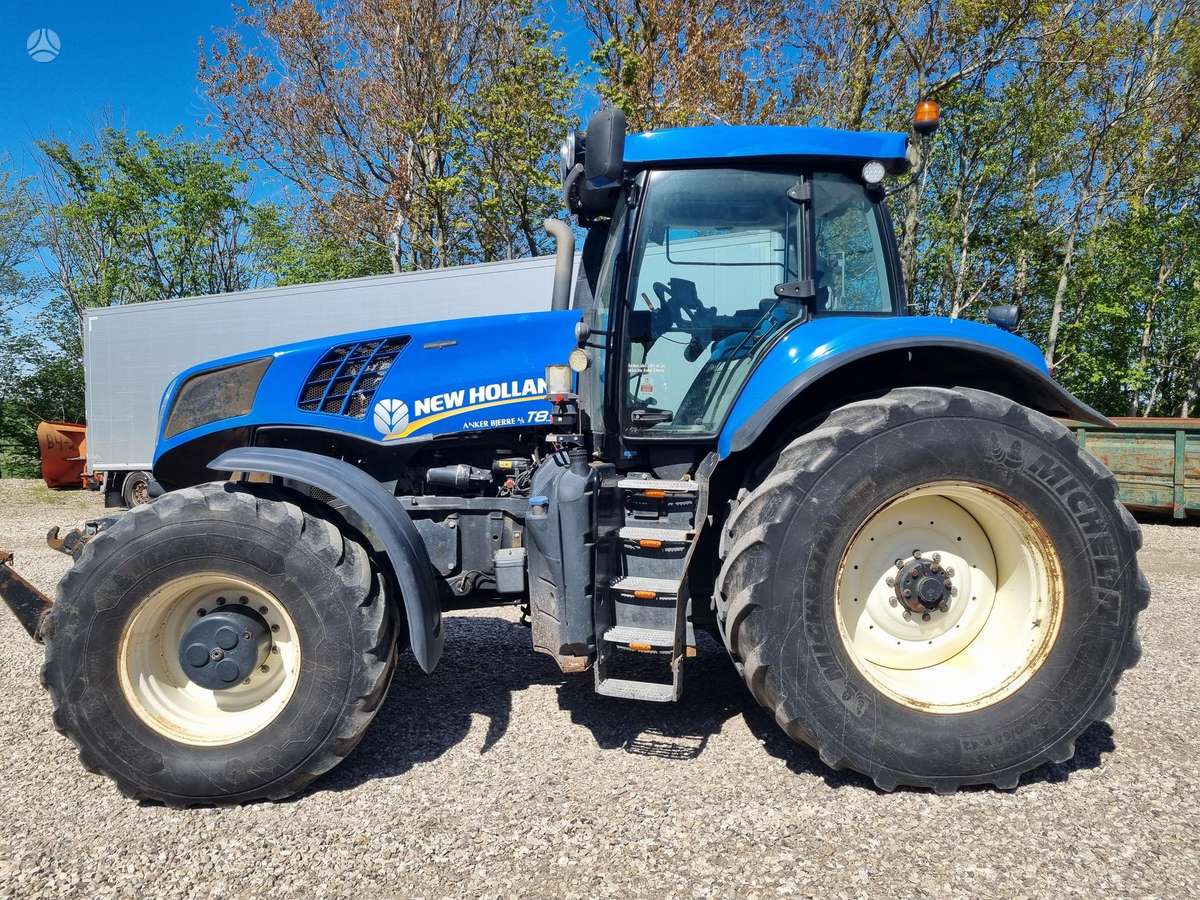 New Holland T 8.390, тракторы