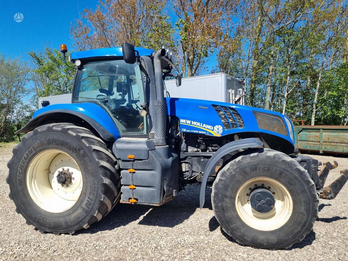 New Holland T 8.390, tractors