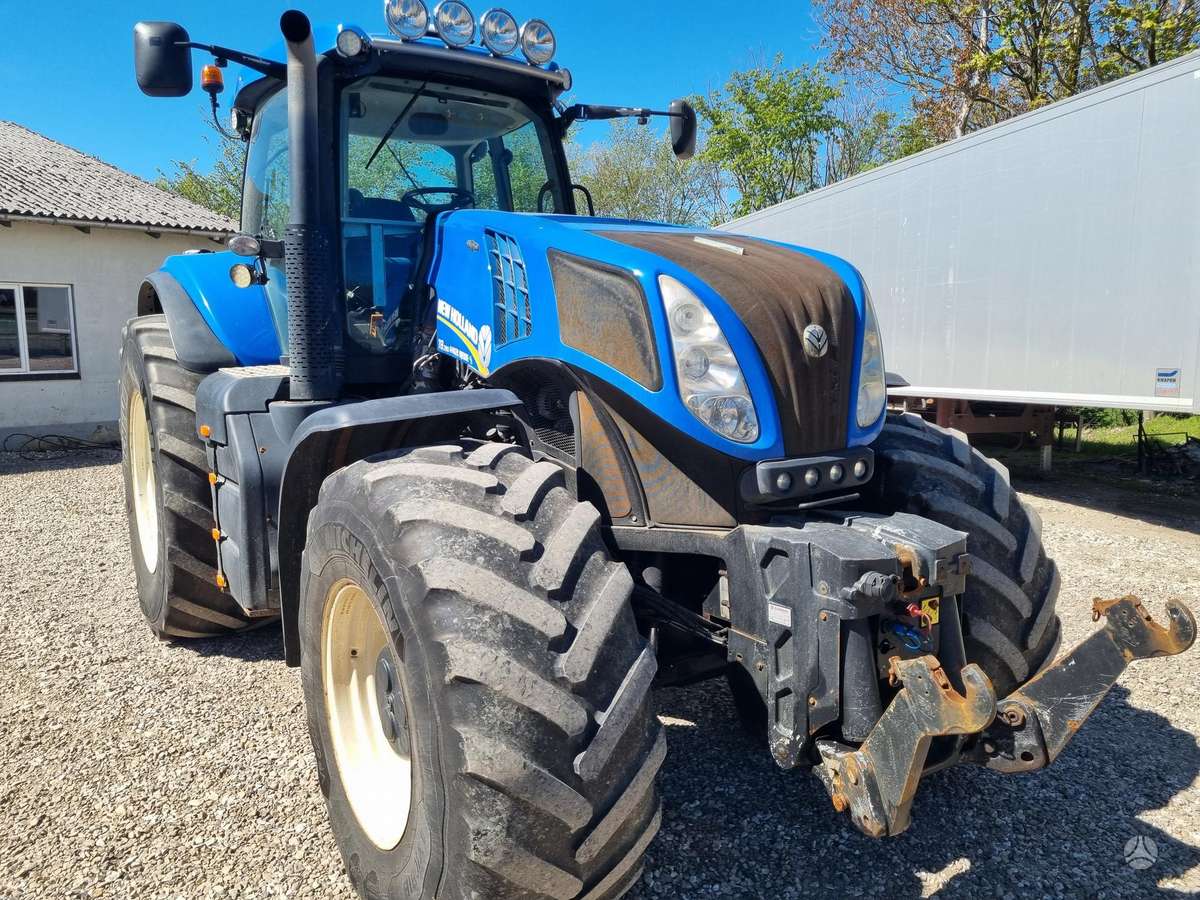 New Holland T 8.390, tractors