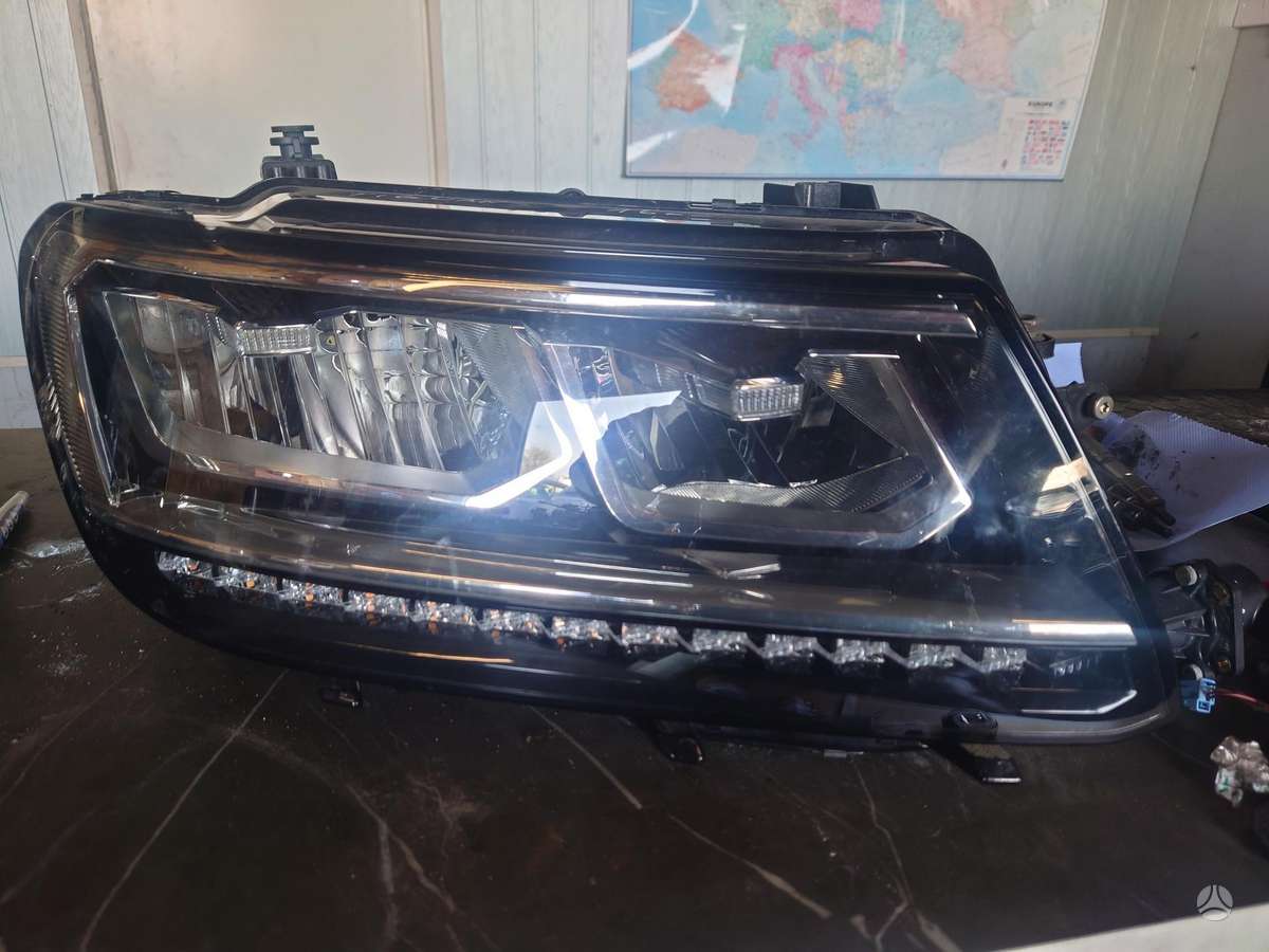 Volkswagen Tiguan žibintai