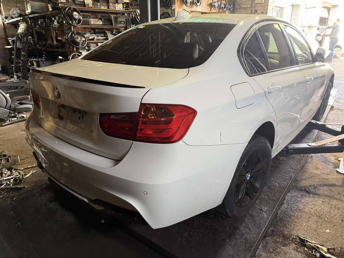 BMW 3 serija