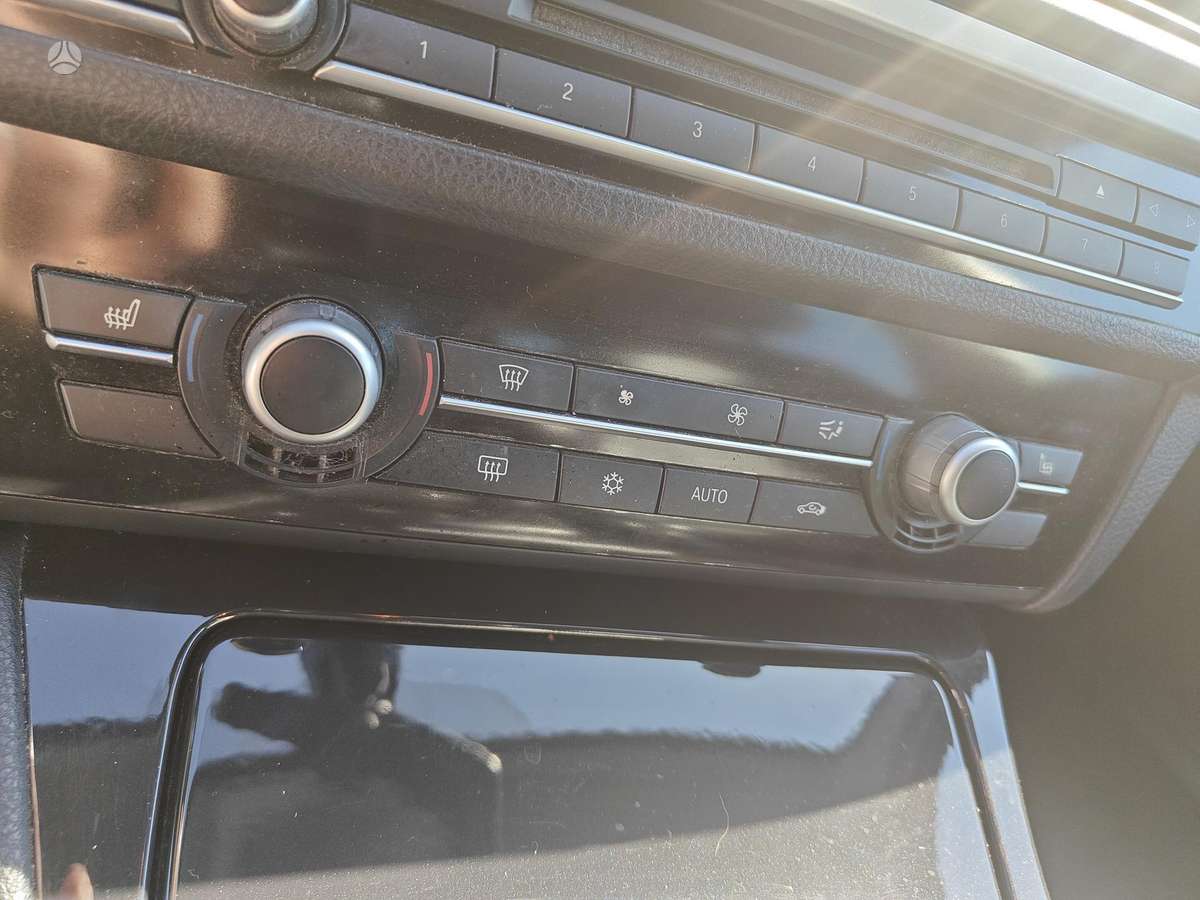 BMW 520, 2.0 l., wagon