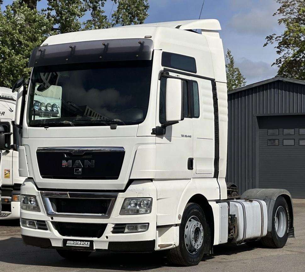 MAN TGX 18.440, 2 miegamosios vietos
