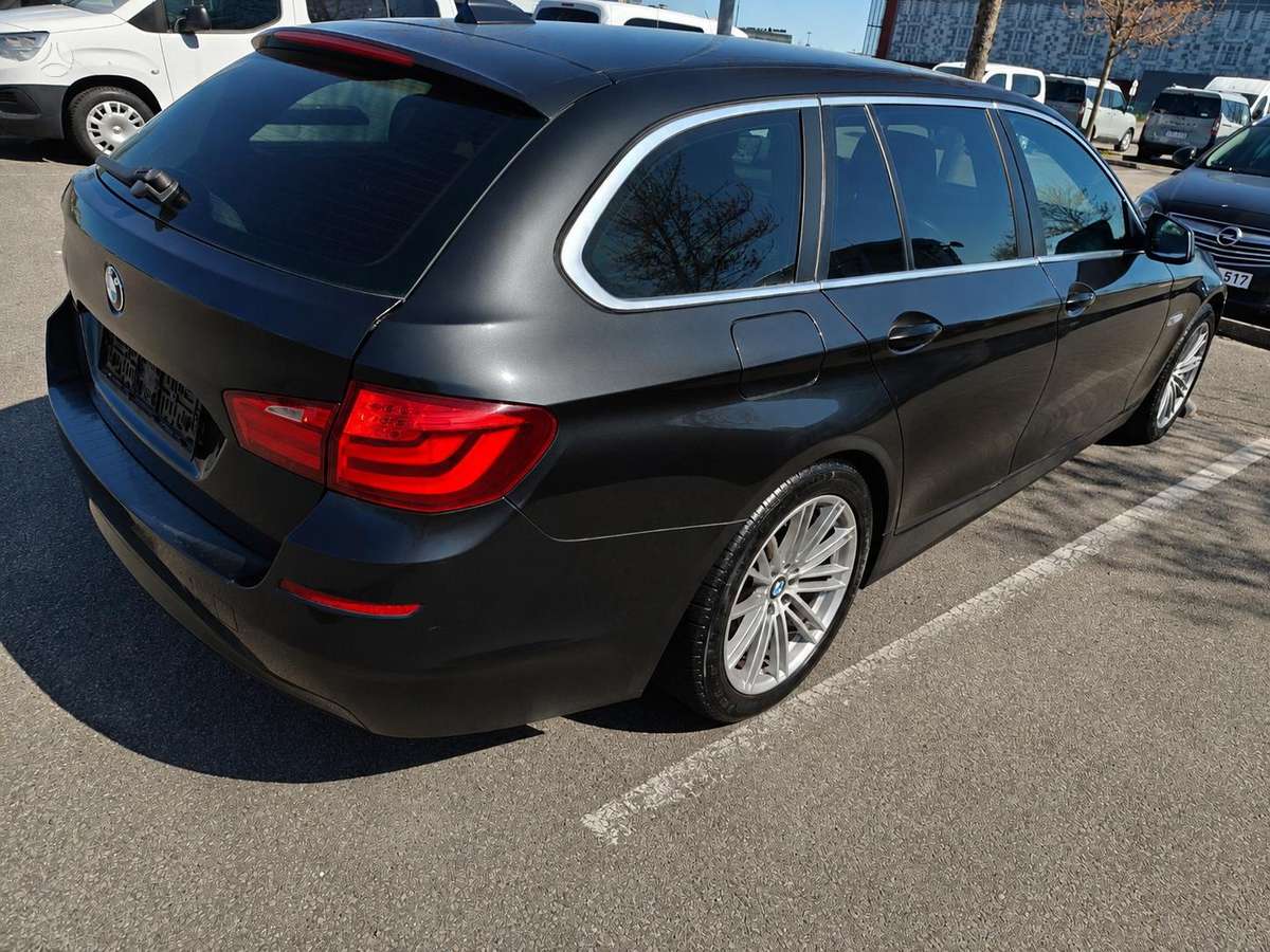 BMW 520, 2.0 l., wagon