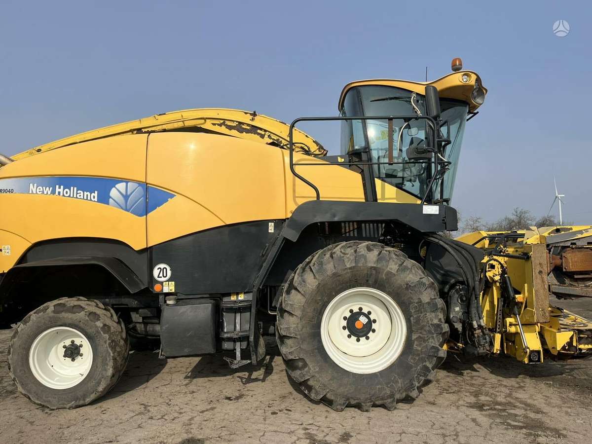 New Holland FR9040, самоходные измельчители