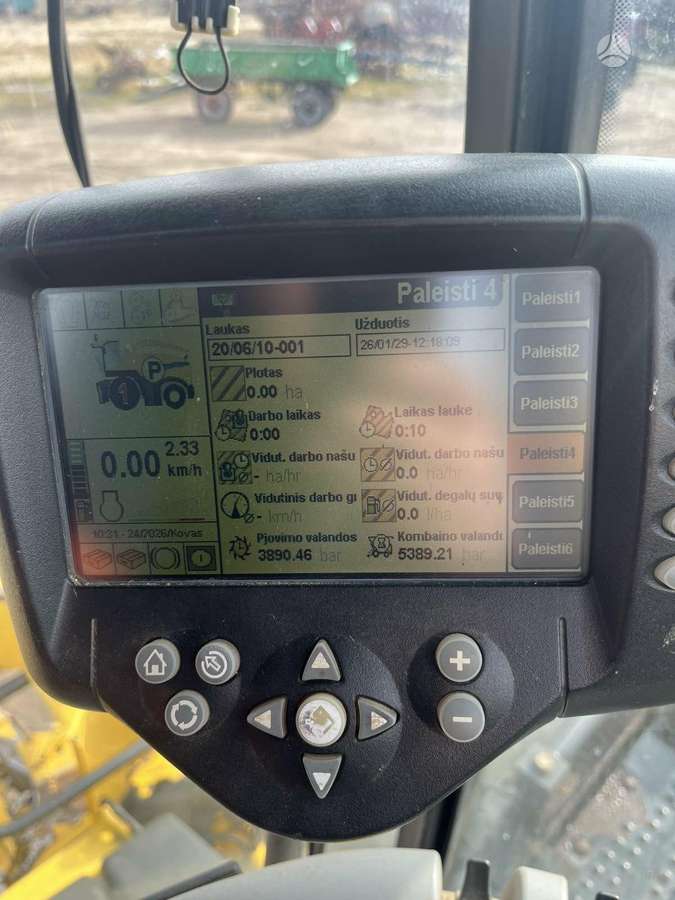 New Holland FR9040, самоходные измельчители