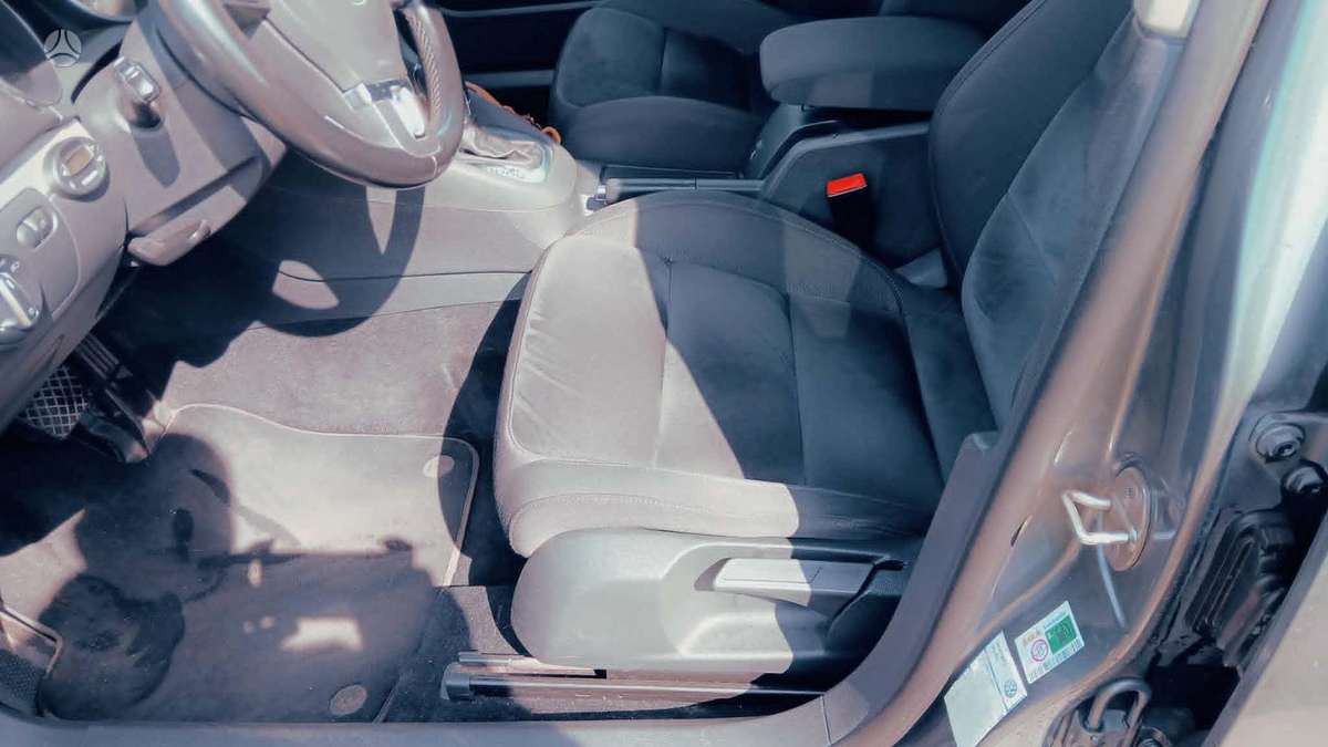 Volkswagen Golf, 2.0 l., universalas