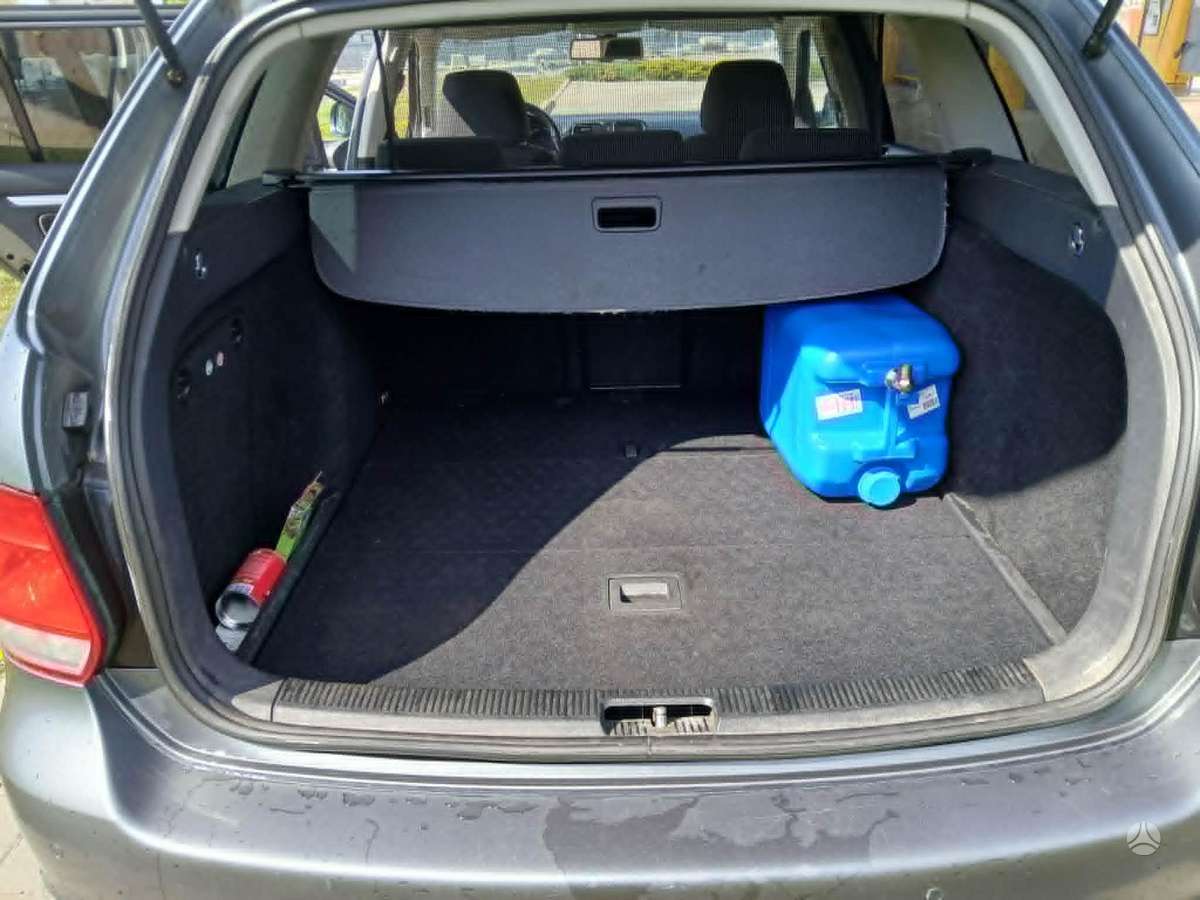 Volkswagen Golf, 2.0 l., universalas
