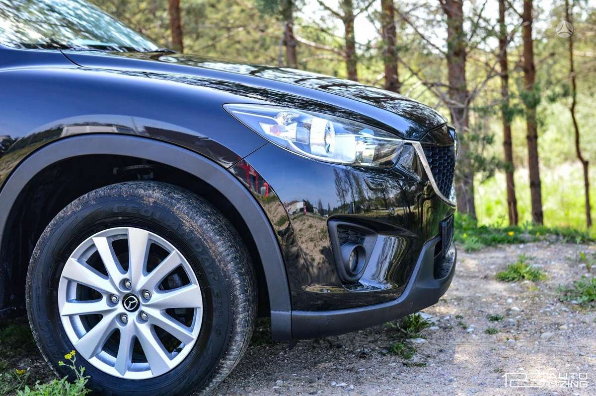 Mazda CX-5, 2.2 l., off-road / crossover