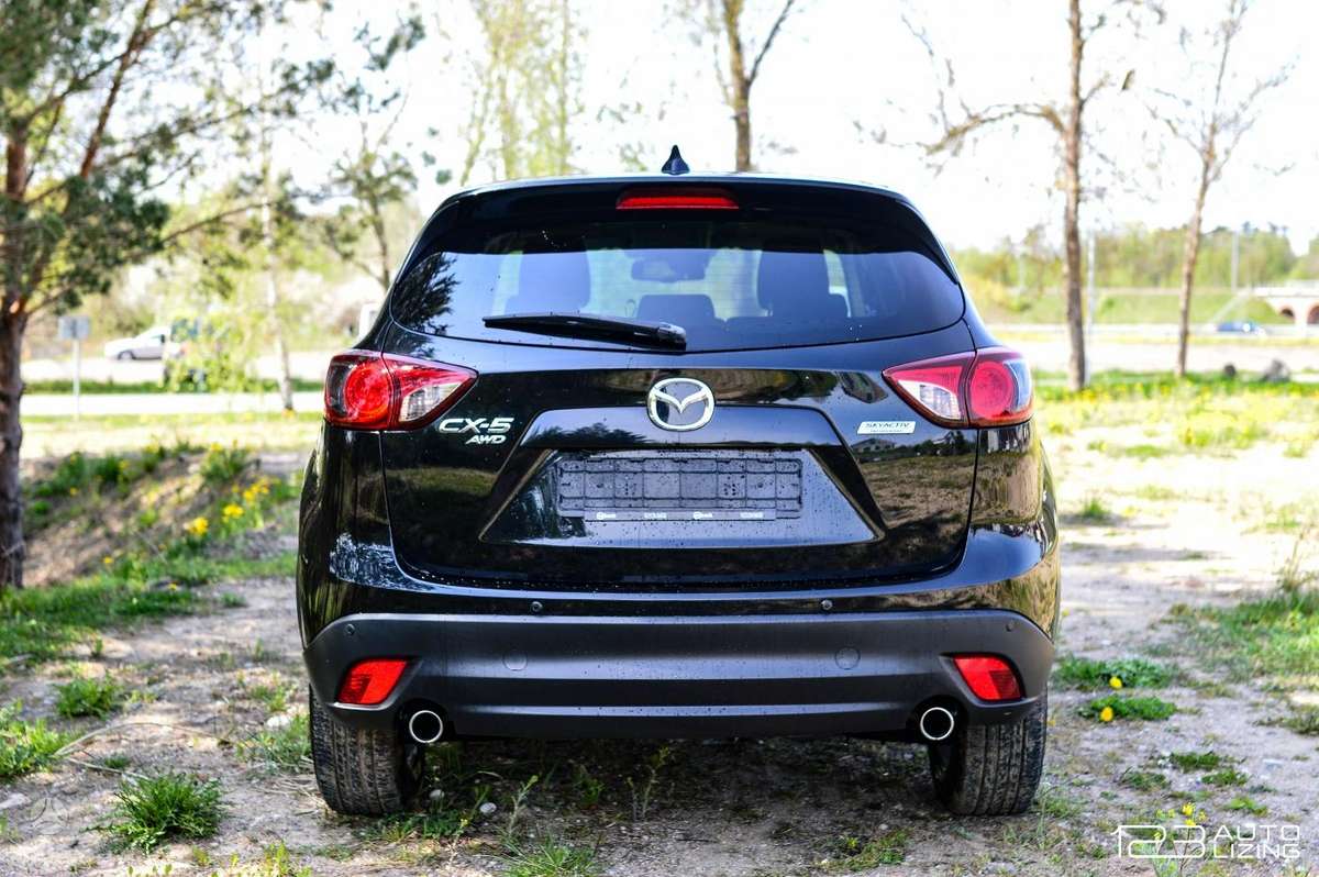 Mazda CX-5, 2.2 l., off-road / crossover