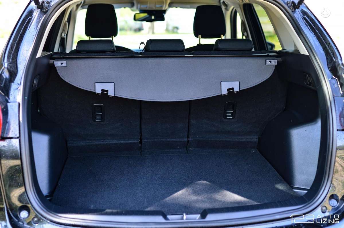 Mazda CX-5, 2.2 l., off-road / crossover
