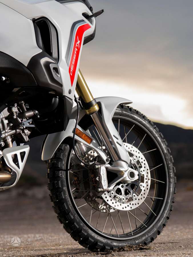 Ducati DesertX 890cc, krosa / enduro