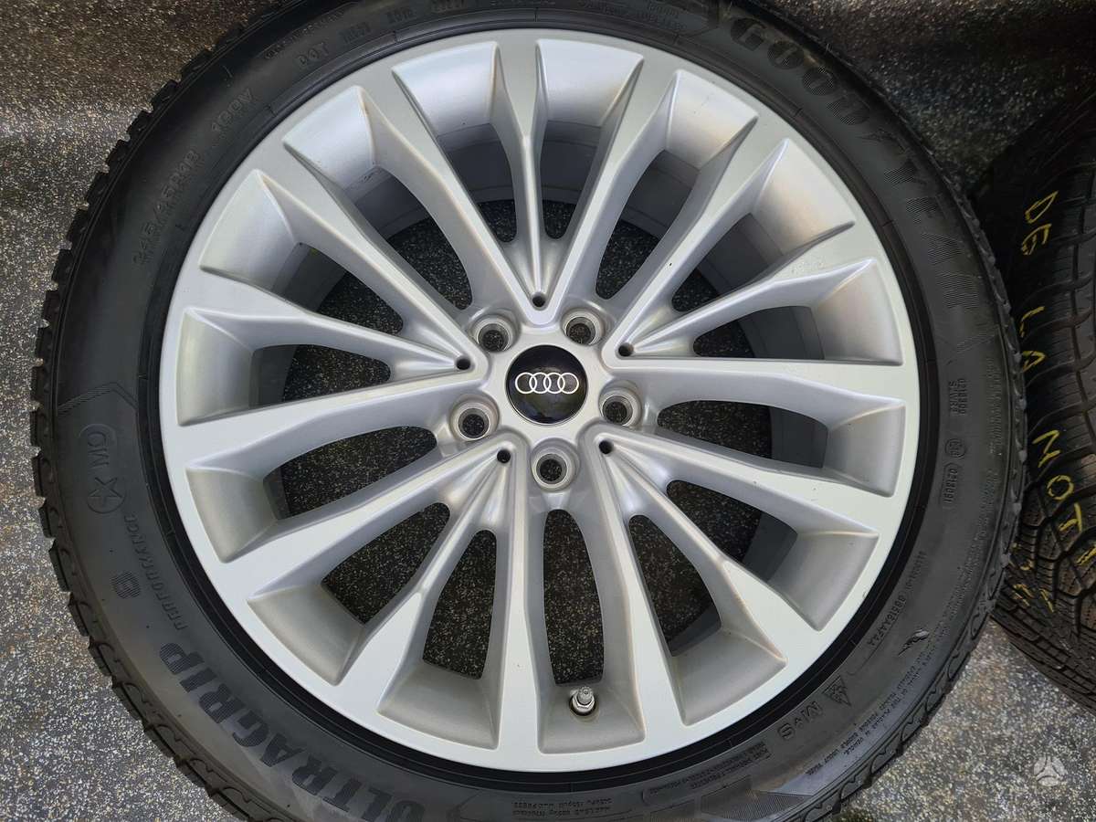 Audi A4 / A5 / A6  SU GOODYEAR, light alloy, R18